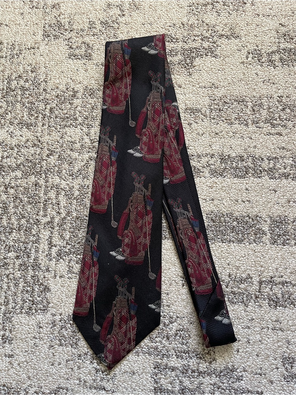 Rare Robert Talbott Best Of Class Golf  Neck Tie, Silk, Hand Sewn, Made in USA